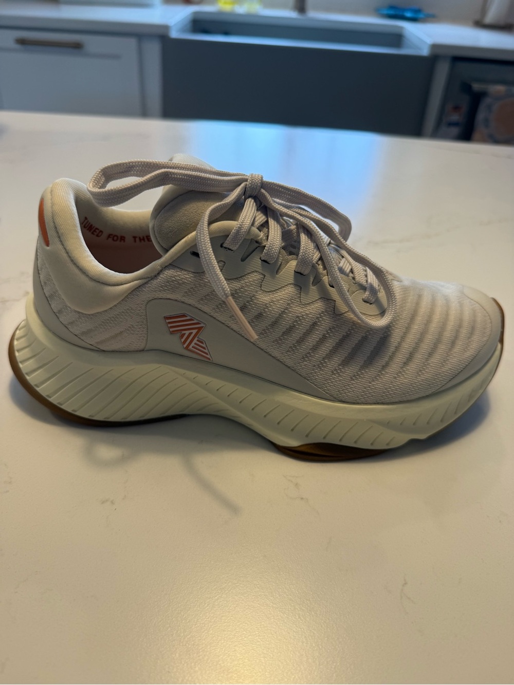 R.A.D R1 Sneaker Neutral Ivory Athletic Running Shoe